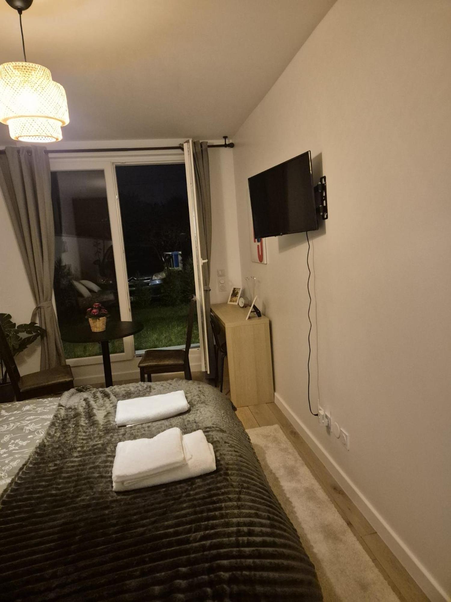 Apartament Mir - Chambre 1 Athis-Mons Zewnętrze zdjęcie